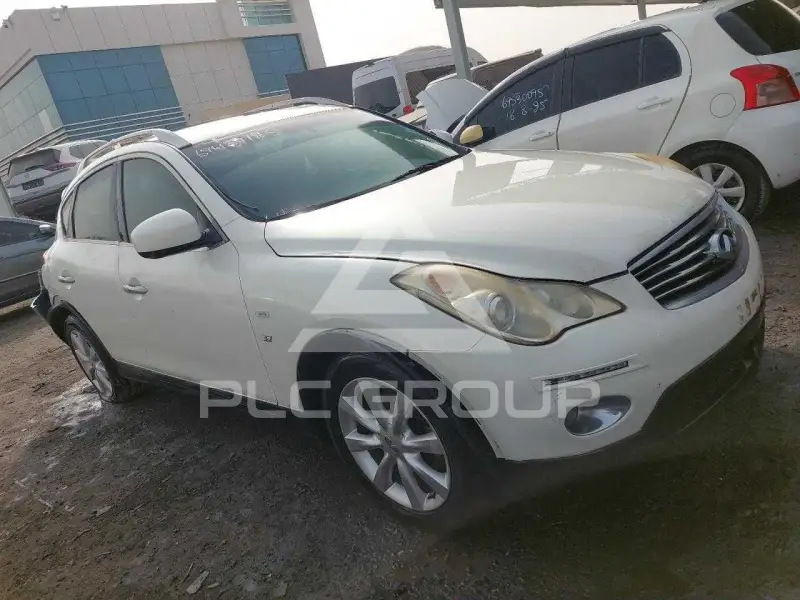 2015 Infinity Q50