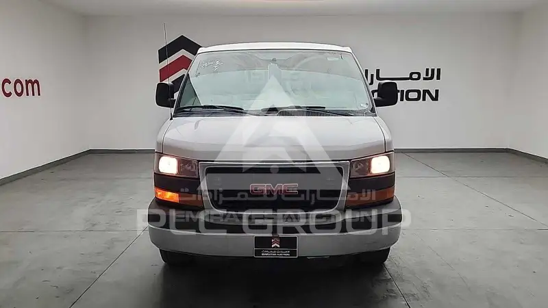 2015 GMC Savana
