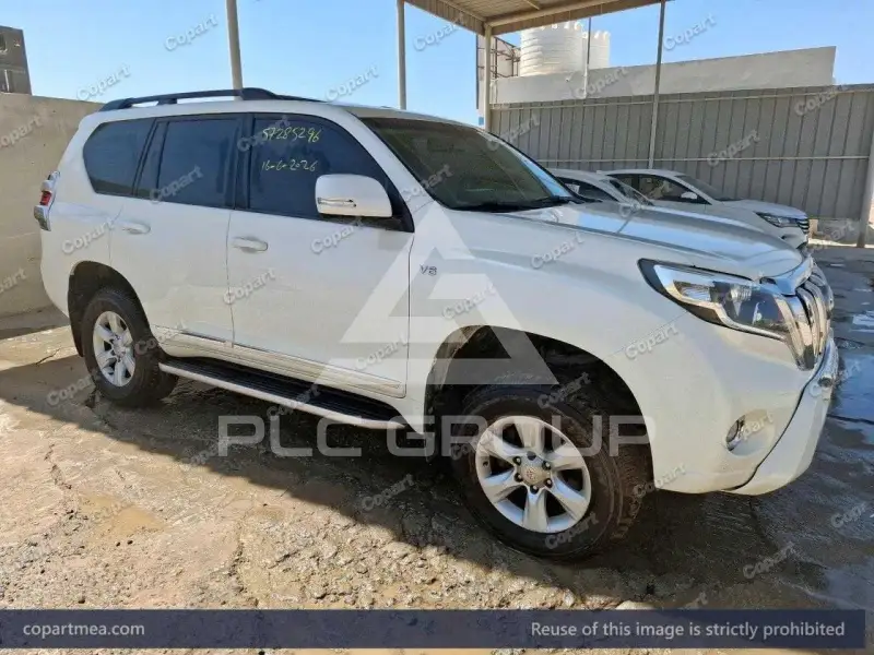2015 Toyota LAND CRUISER