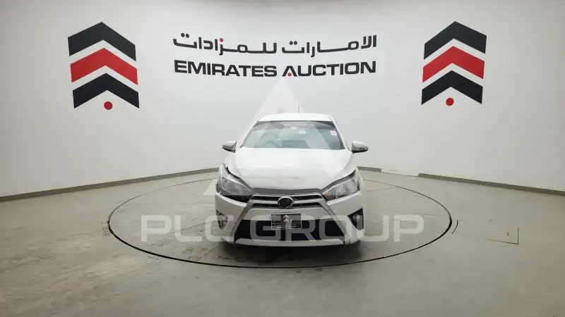 2015 Toyota YARIS