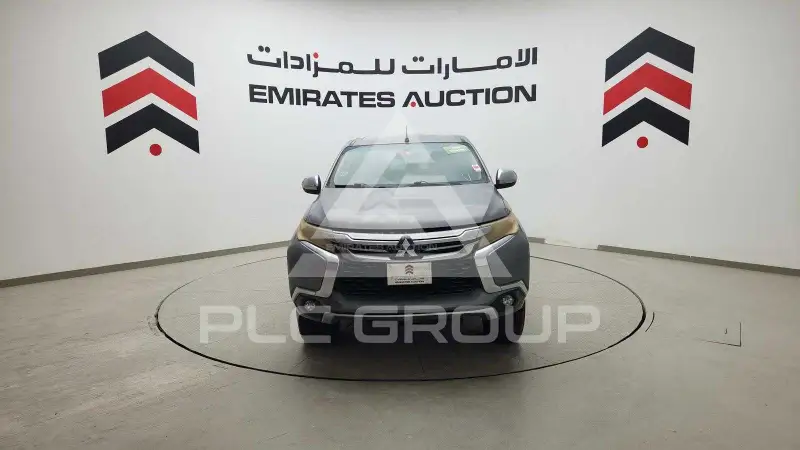 2017 Mitsubishi MONTERO