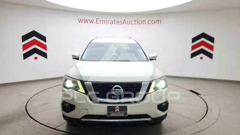 2017 Nissan PATHFINDER