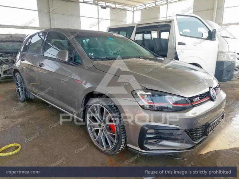 2017 Volkswagen GOLF