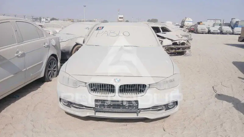 2018 BMW 318