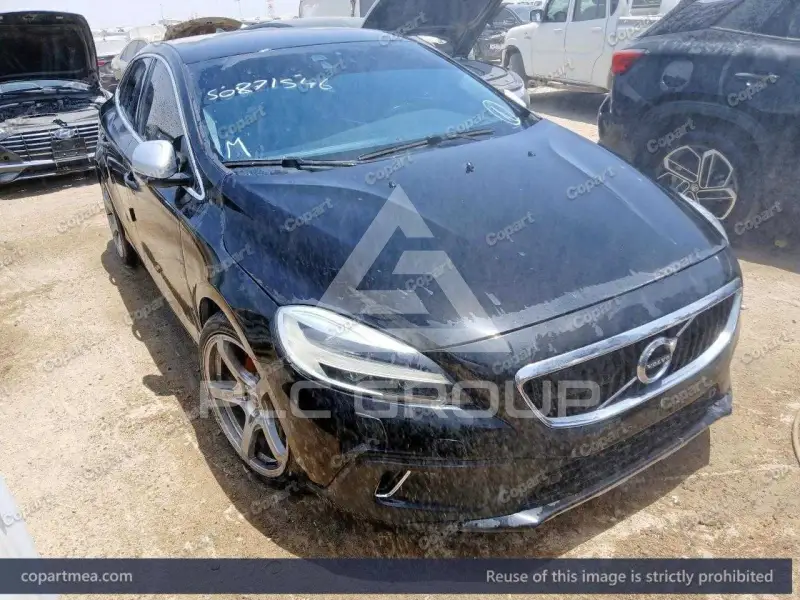 2018 Volvo V40