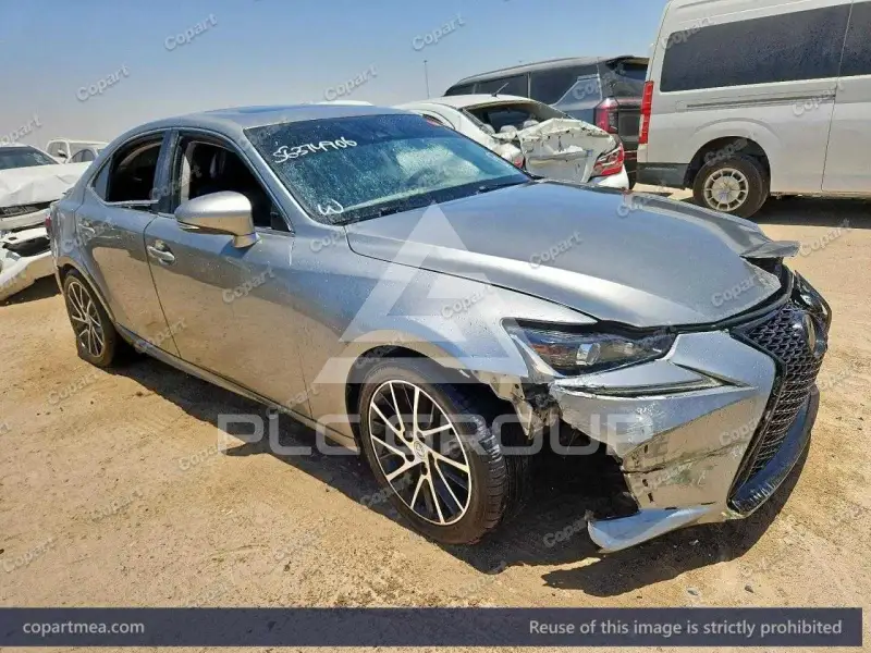 2018 Lexus IS300