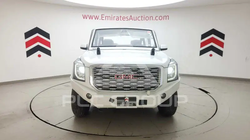 2019 GMC YUKON