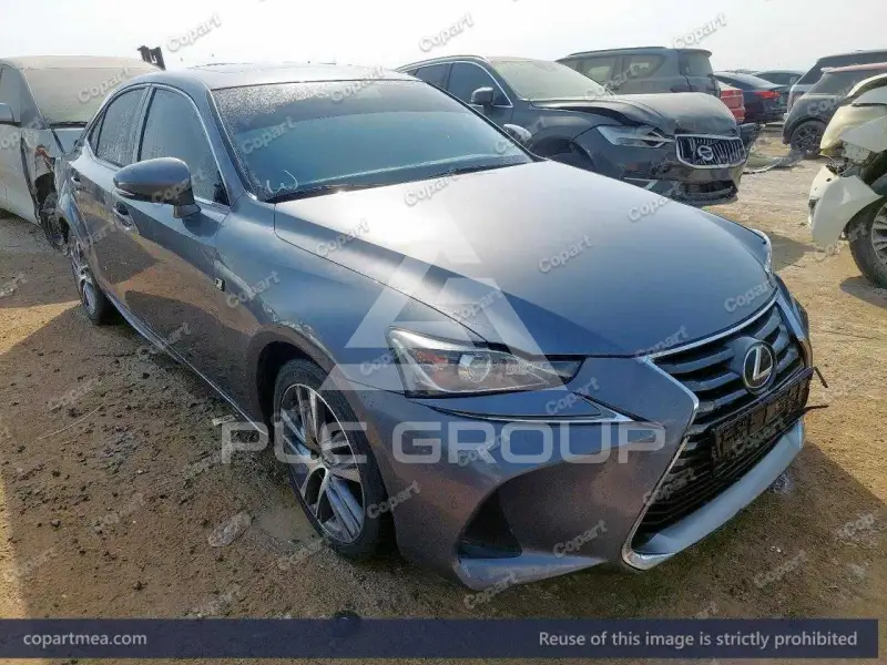 2019 Lexus IS300