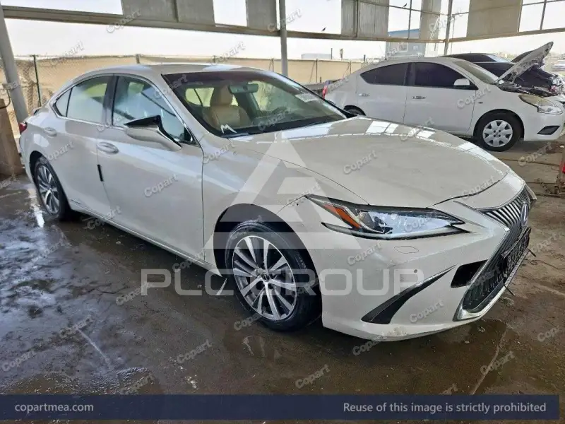 2020 Lexus ES300