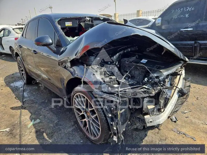 2021 Porsche MACAN