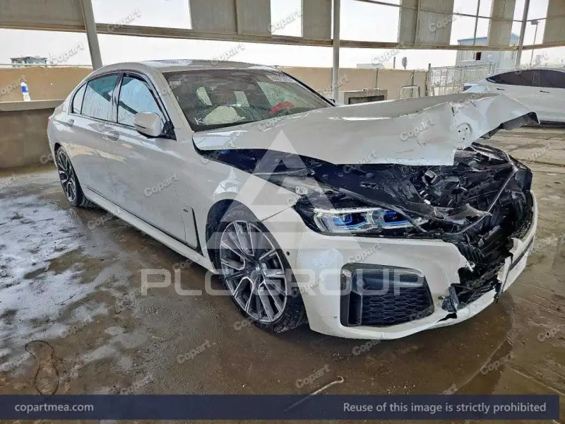 2022 BMW 730