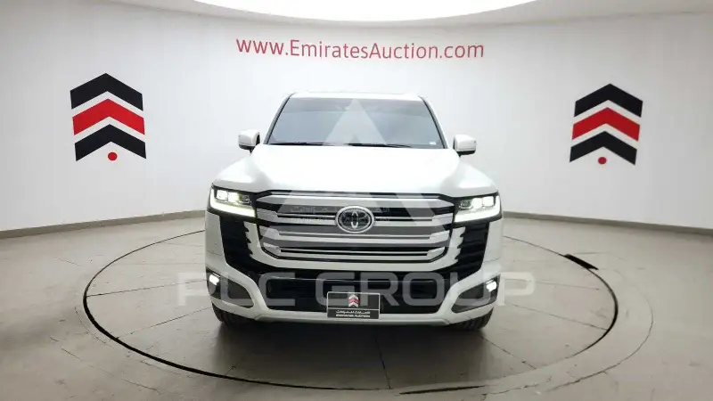 2022 Toyota LAND CRUISER