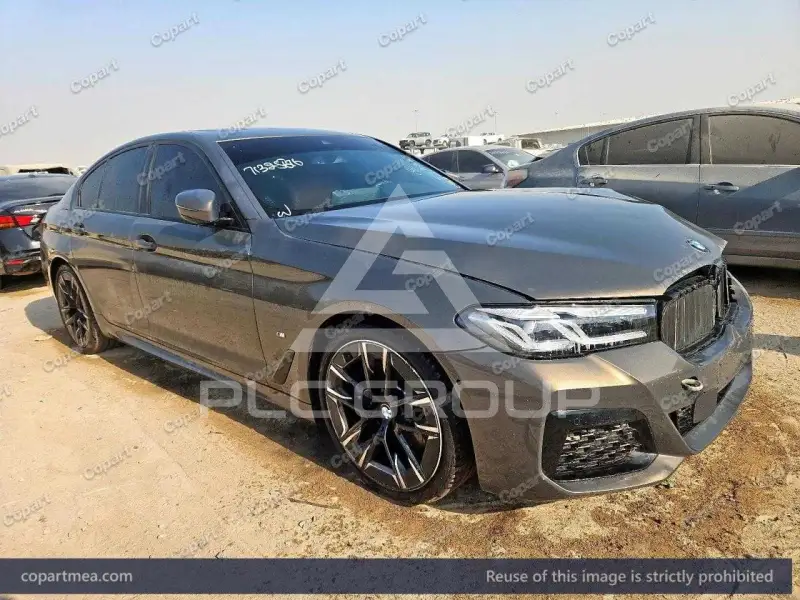 2023 BMW 530