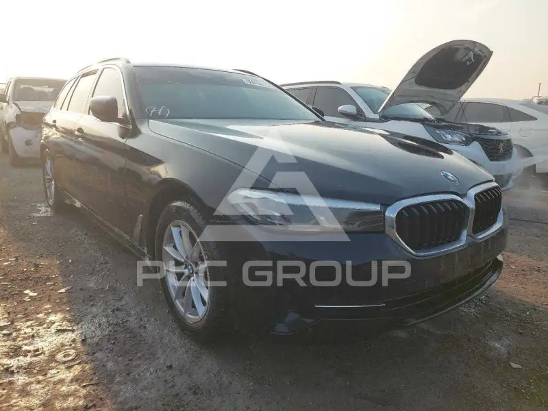 2023 BMW 520