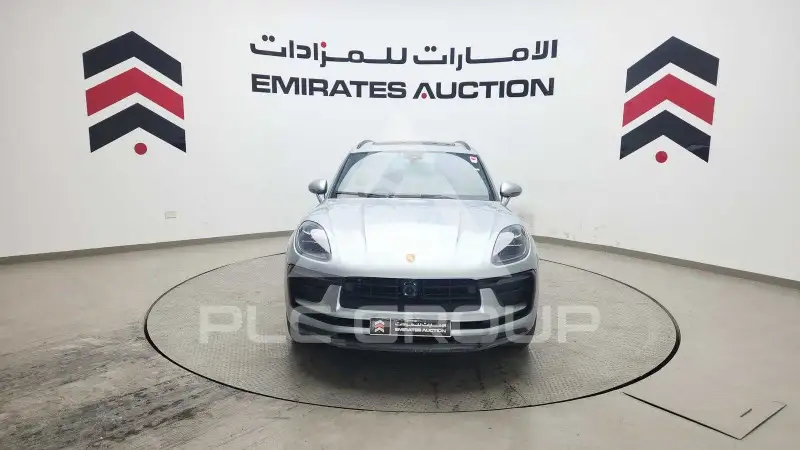 2023 Porsche MACAN