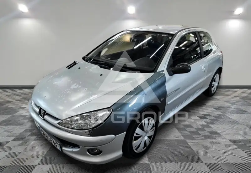 2003 Peugeot 206