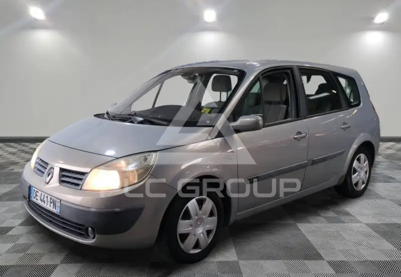 2004 Renault Scenic