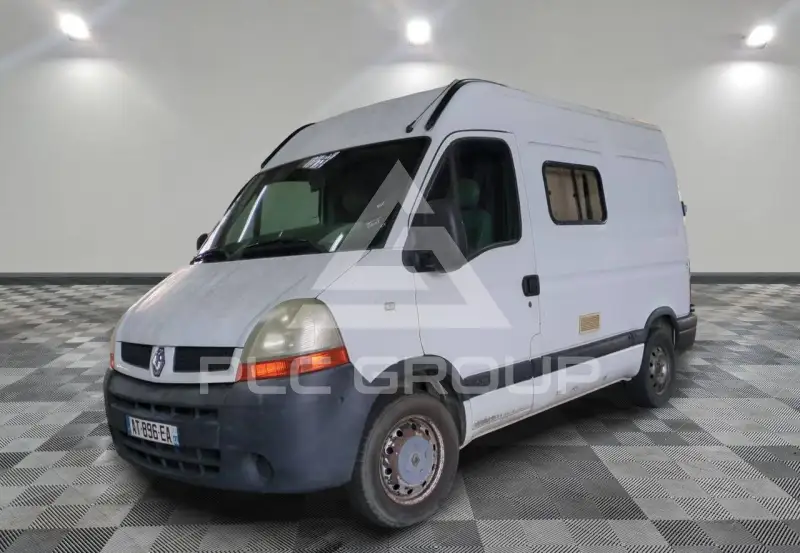 2005 Renault Master