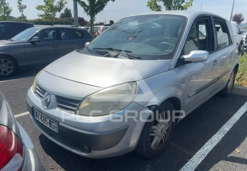 2005 Renault Scenic
