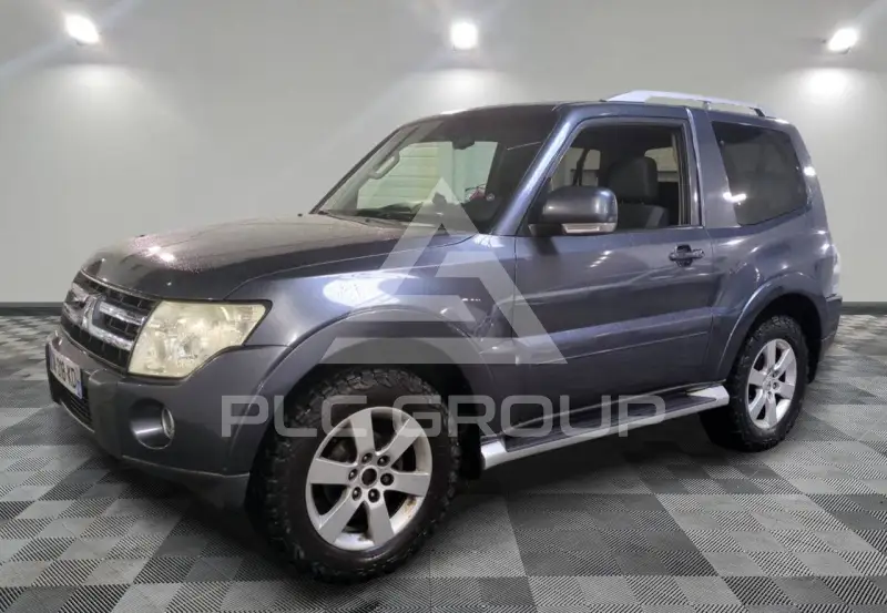 2007 Mitsubishi PAJARO