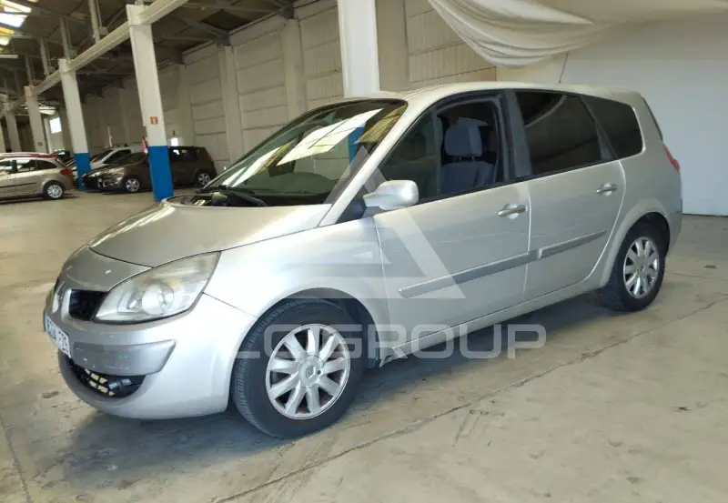 2008 Renault Scenic