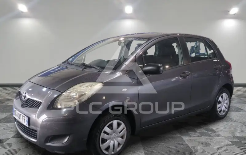 2009 Toyota YARIS