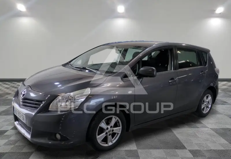 2009 Toyota VERSO
