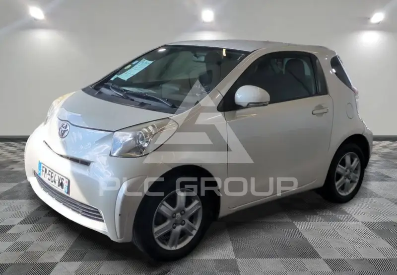 2009 Toyota IQ