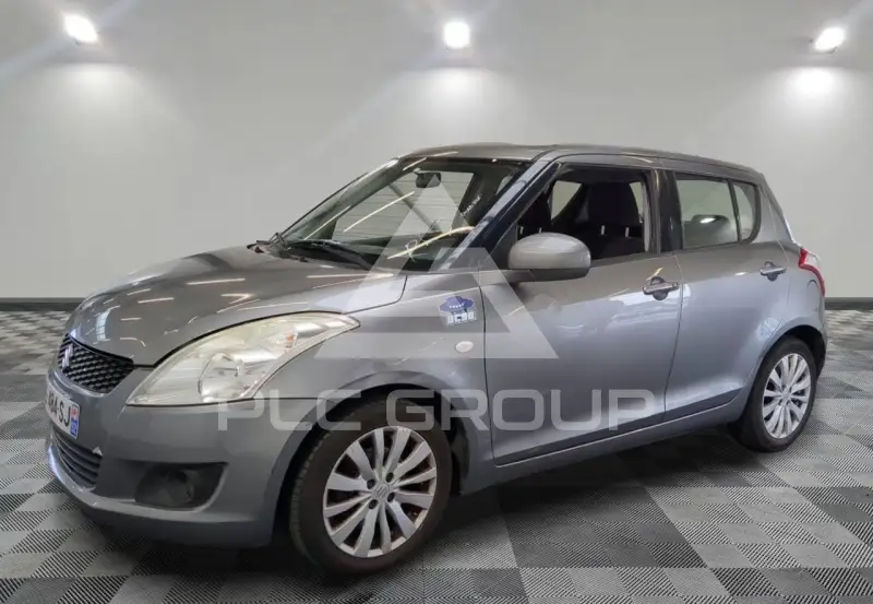 2010 Suzuki SWIFT