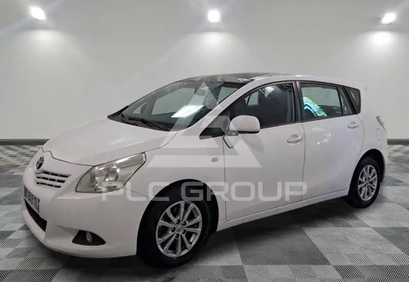 2010 Toyota VERSO