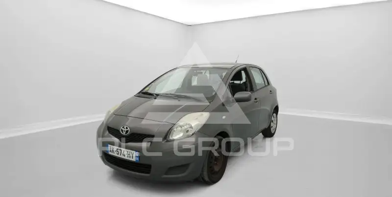 2010 Toyota YARIS