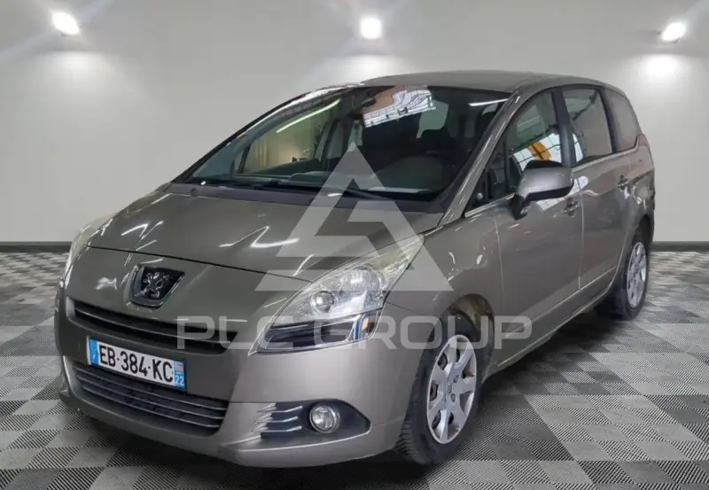 2010 Peugeot 5008