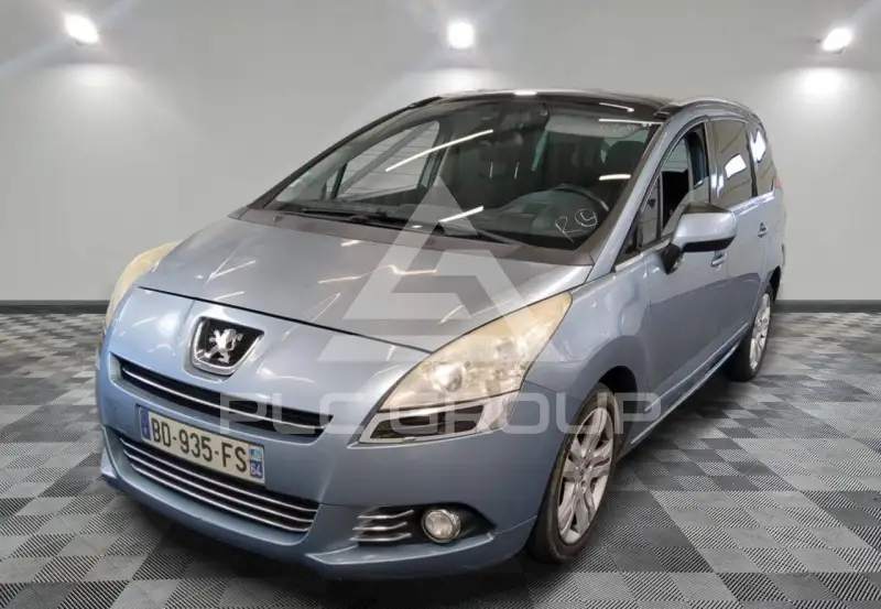 2010 Peugeot 5008