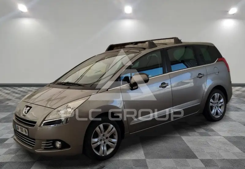 2010 Peugeot 5008