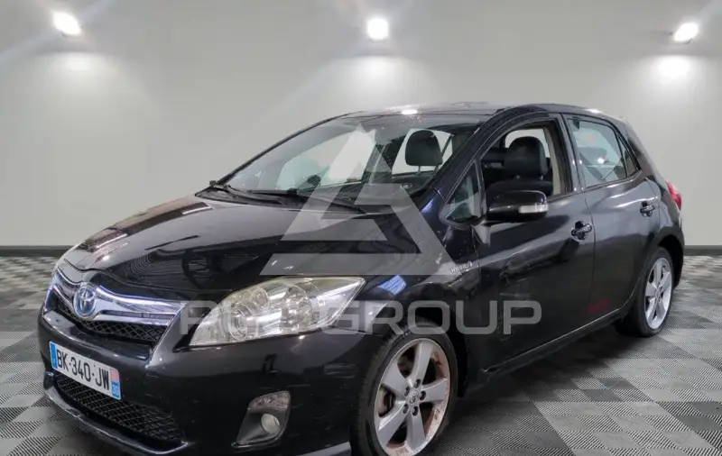 2011 Toyota AURIS