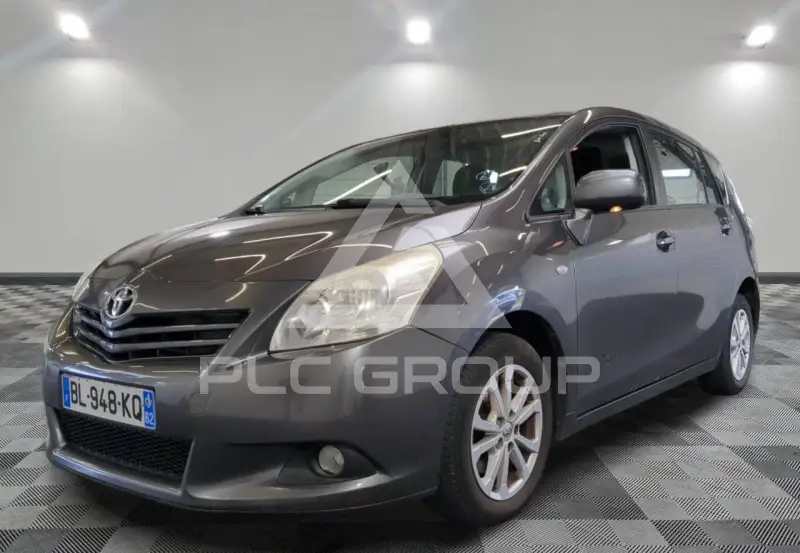 2011 Toyota VERSO