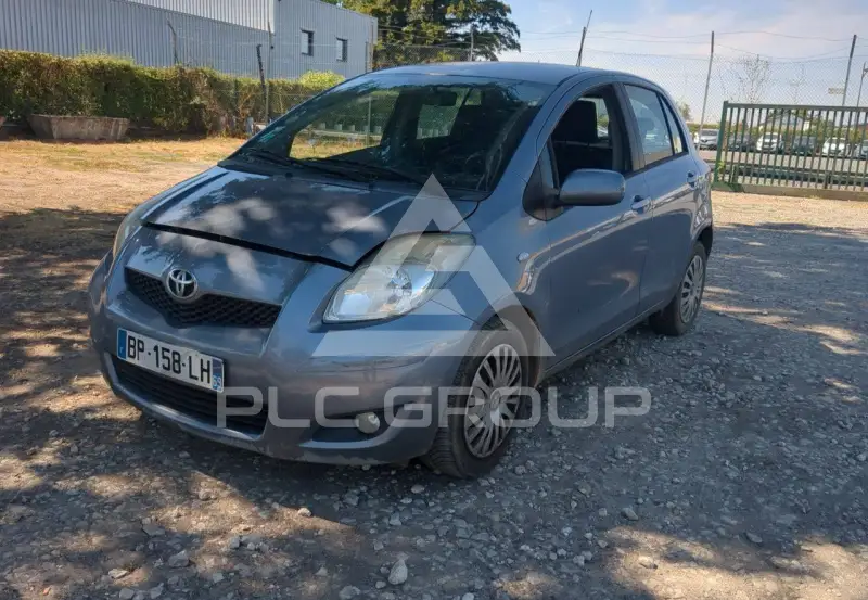 2011 Toyota YARIS