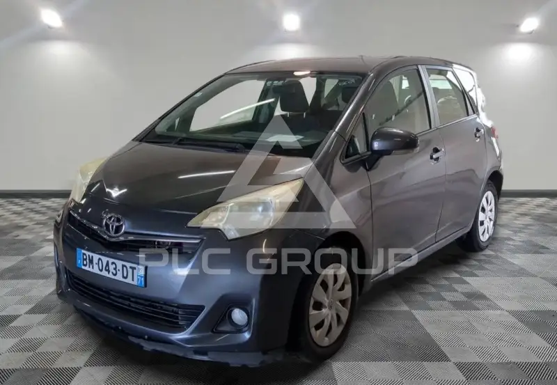 2011 Toyota VERSO