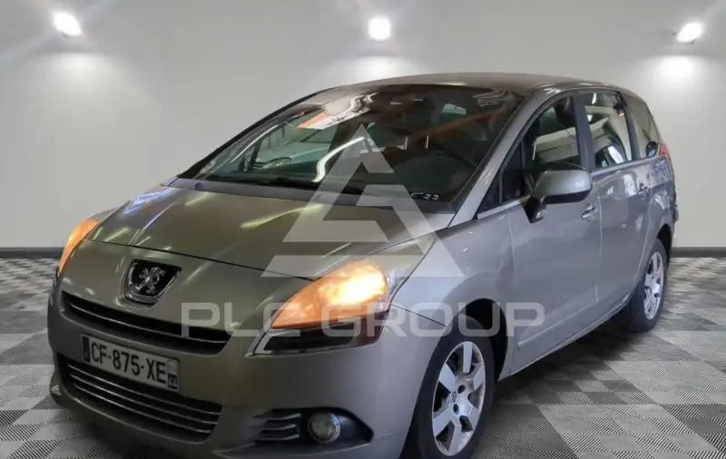2011 Peugeot 5008
