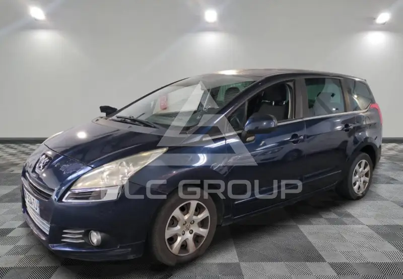 2011 Peugeot 5008