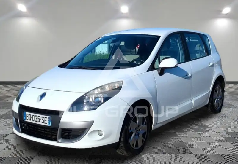 2011 Renault Scenic