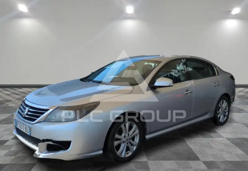 2011 Renault Latitude