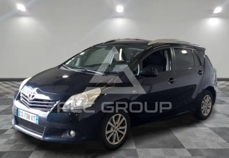 2012 Toyota VERSO