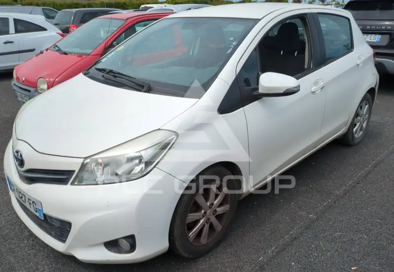 2012 Toyota YARIS
