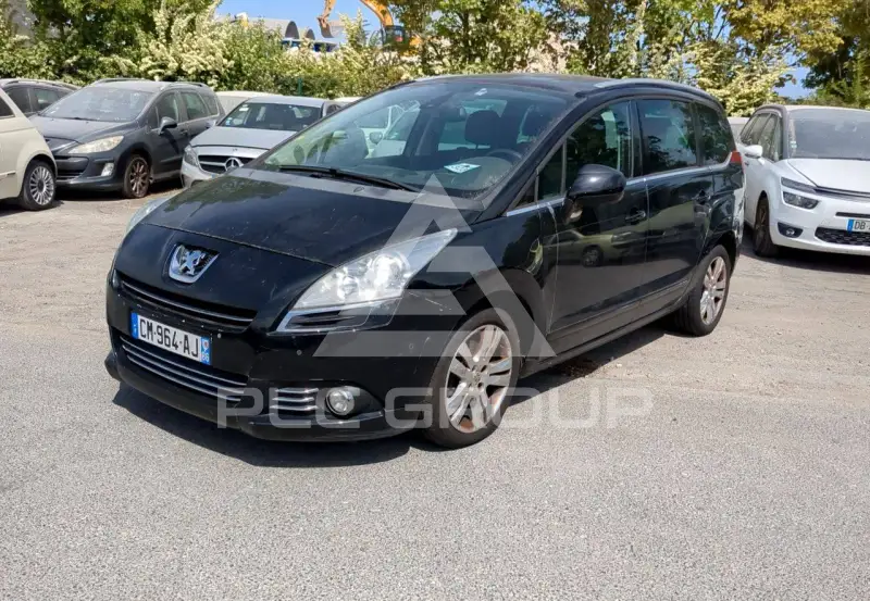 2012 Peugeot 5008
