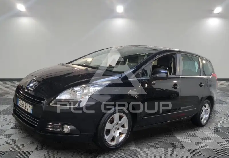 2012 Peugeot 5008