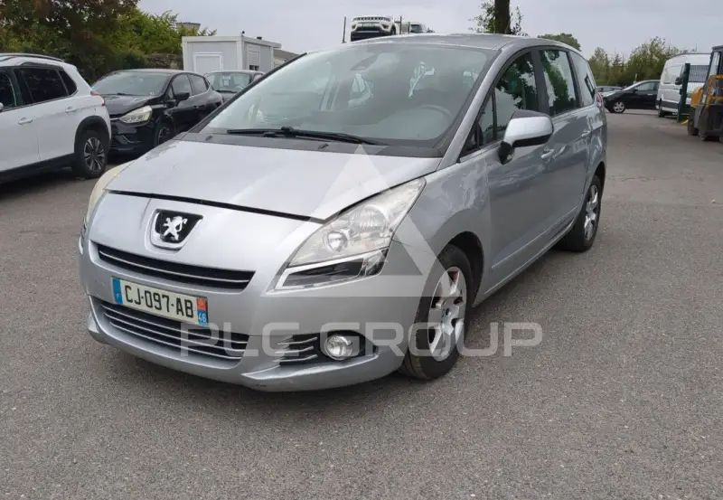 2012 Peugeot 5008