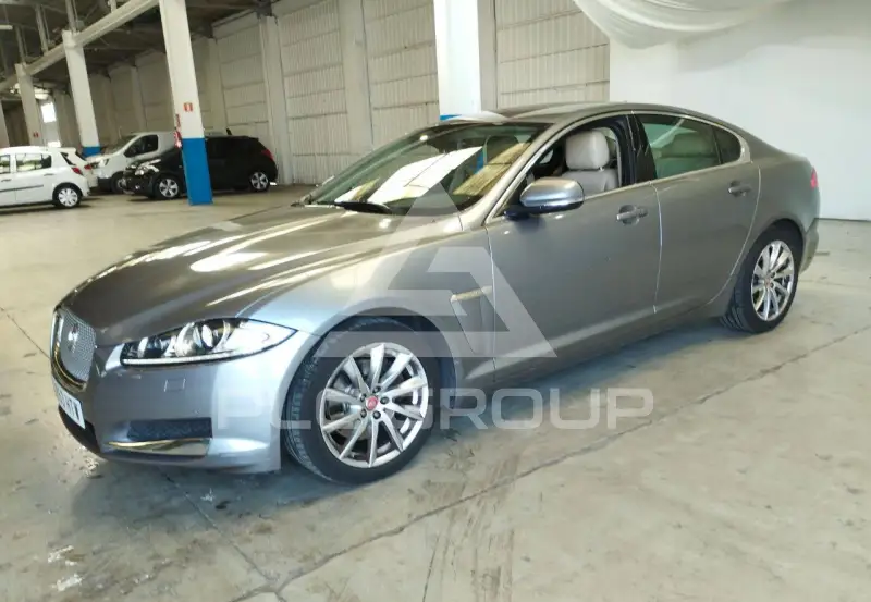 2013 Jaguar XF