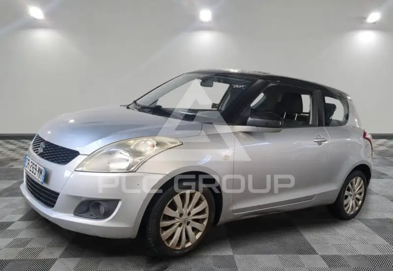 2013 Suzuki SWIFT