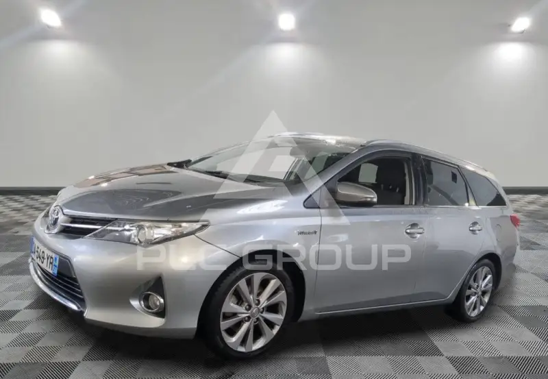 2013 Toyota AURIS